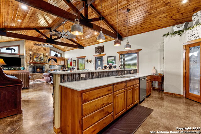 Image 9 of 48 For 381 Schneider Rd