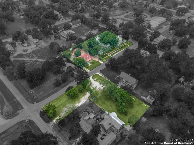 Listing photo id 21 for 331 Fifth Street