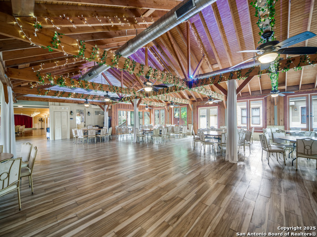 Listing photo id 6 for 331 Fifth Street