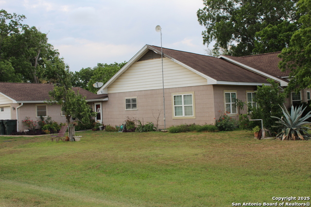 Image 7 of 16 For 302 5th  