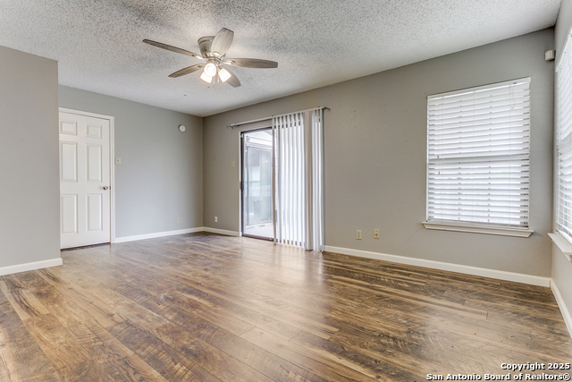 Image 14 of 25 For 7986 Wayside