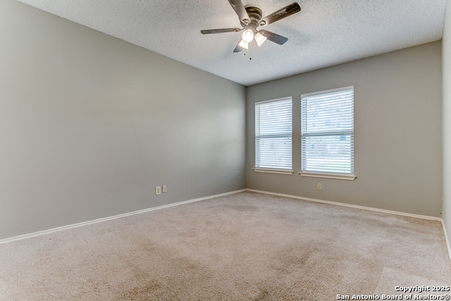 Image 19 of 25 For 7986 Wayside