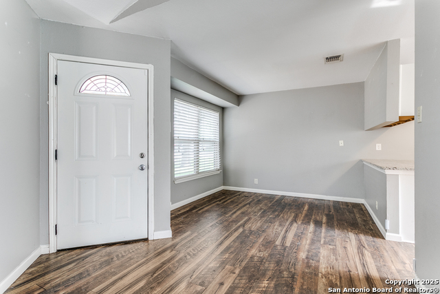 Image 4 of 25 For 7986 Wayside