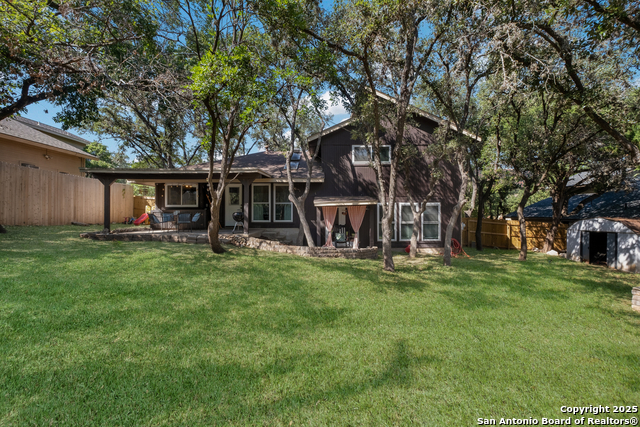 Listing photo id 28 for 2930 Low Oak St
