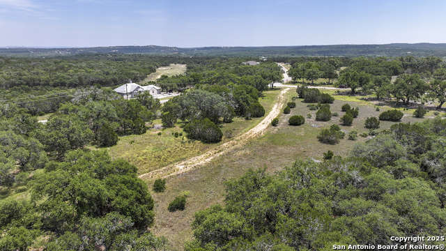 Listing photo id 21 for 314 Serenity Pass