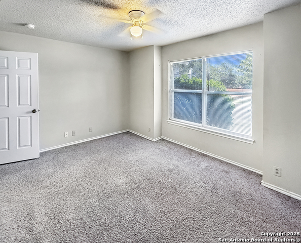 Image 11 of 14 For 9814 Diamond Cliff Dr