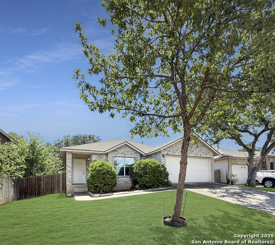 Image 3 of 14 For 9814 Diamond Cliff Dr