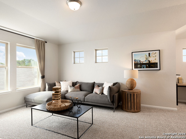 Listing photo id 6 for 10230 King Robert