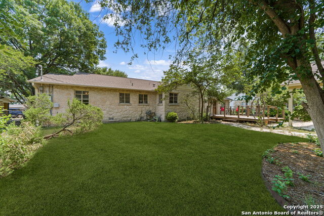 Image 37 of 37 For 219 Sunshine Dr E