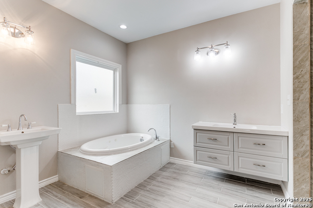 Image 17 of 25 For 13508 Cranbrook