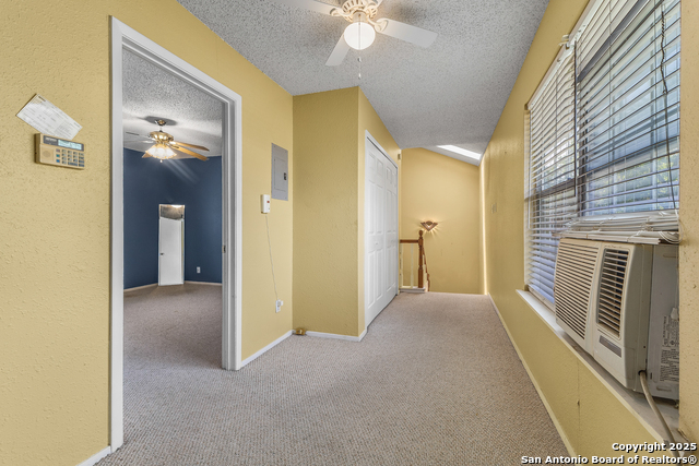 Listing photo id 10 for 1605 Winnipeg W