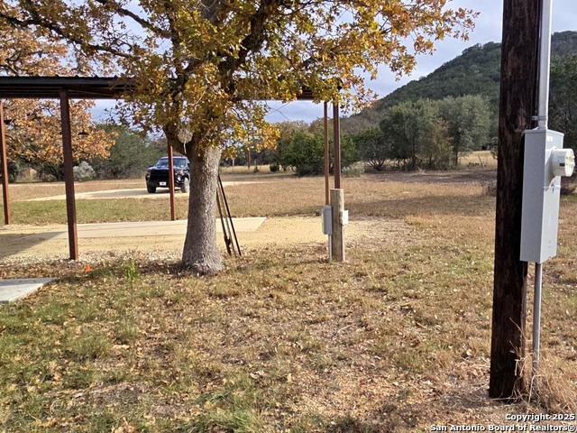 Listing photo id 12 for 224 Rocky Top