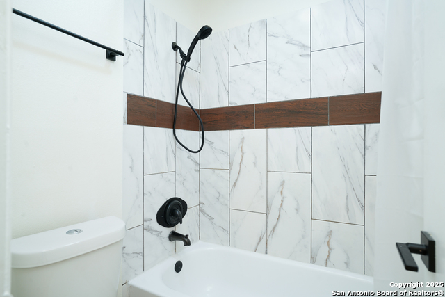 Image 6 of 8 For 9511 Contessa  23