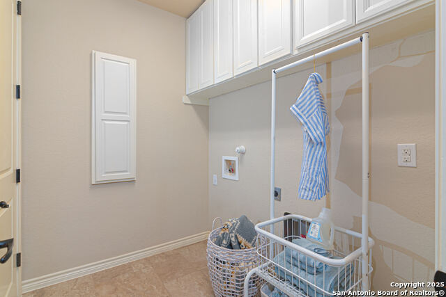 Image 31 of 50 For 23902 Danview