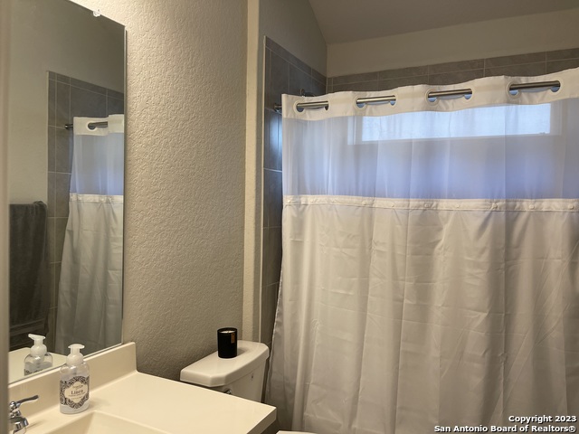 Listing photo id 10 for 25629 Vista Bella