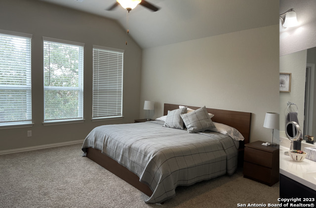 Listing photo id 6 for 25629 Vista Bella