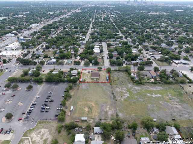 Listing photo id 1 for 1435 Nw 24th St
