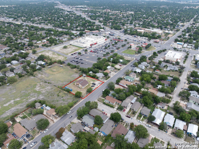 Listing photo id 3 for 1435 Nw 24th St