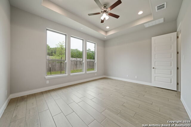 Image 16 of 40 For 25707 Madison Ranch