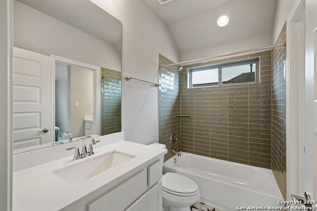 Image 22 of 40 For 25707 Madison Ranch