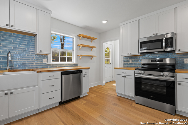 Image 21 of 42 For 20505 Flat Creek Drive