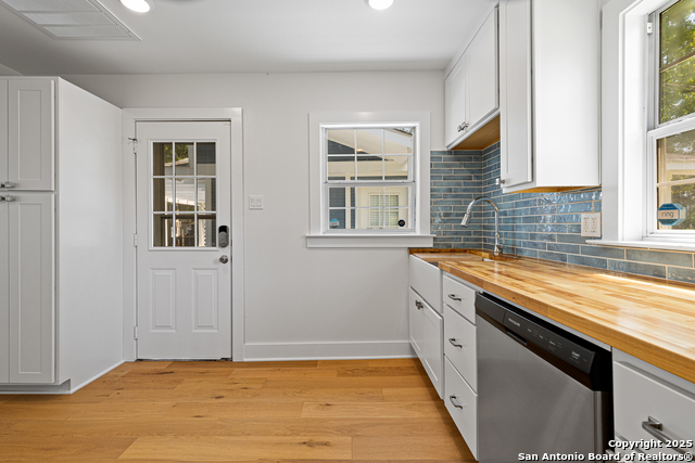 Image 22 of 42 For 20505 Flat Creek Drive