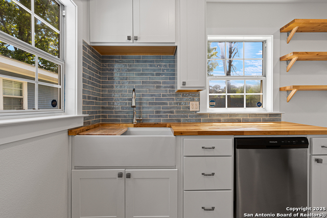 Image 24 of 42 For 20505 Flat Creek Drive