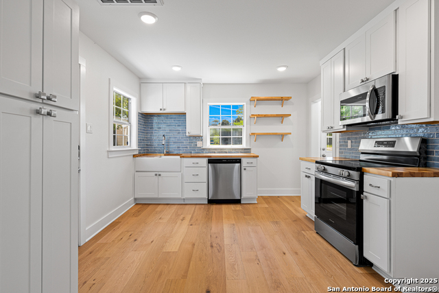 Image 26 of 42 For 20505 Flat Creek Drive