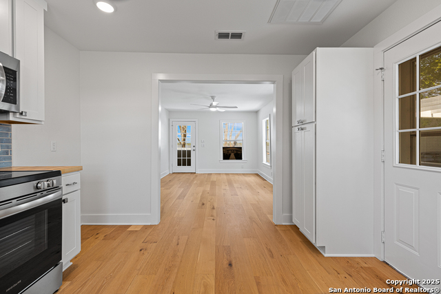 Image 28 of 42 For 20505 Flat Creek Drive