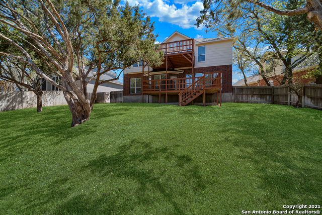 Image 4 of 33 For 19519 Crystal Oak