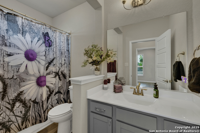 Image 23 of 32 For 623 Foxbrook