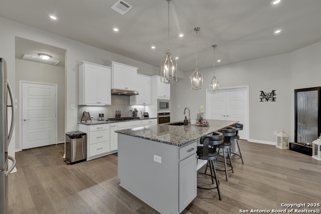 Image 9 of 32 For 623 Foxbrook
