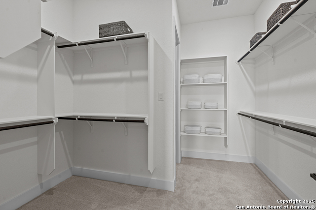 Image 26 of 31 For 20675 Huebner Rd Unit 707