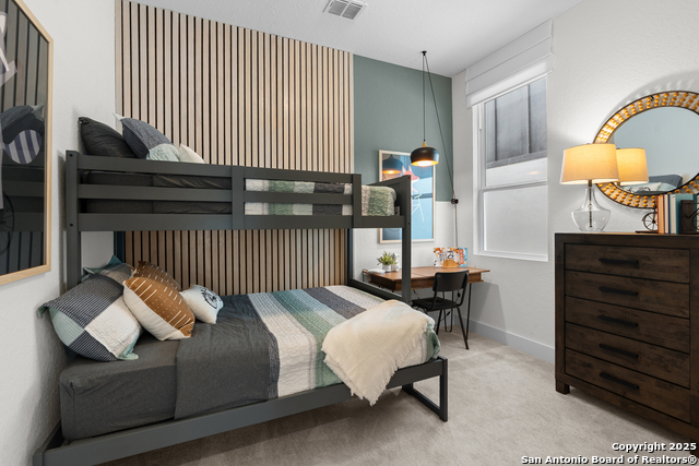 Image 6 of 31 For 20675 Huebner Rd Unit 707