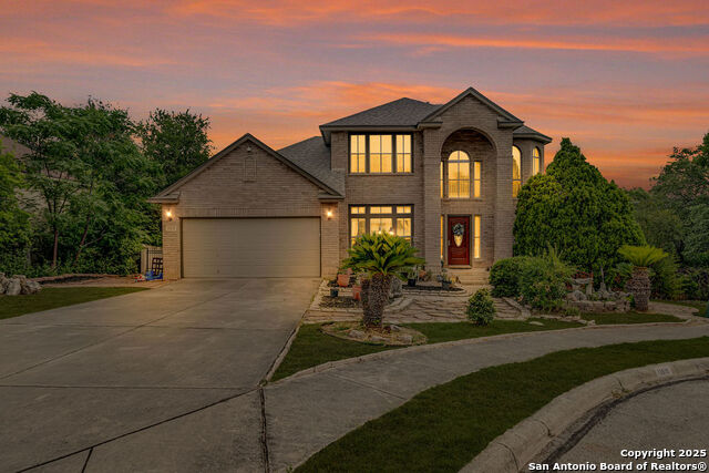 Listing photo id 1 for 13619 Mesa Point