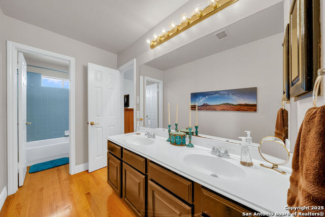 Listing photo id 38 for 13619 Mesa Point