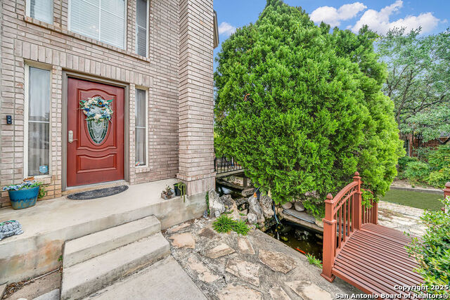 Listing photo id 3 for 13619 Mesa Point