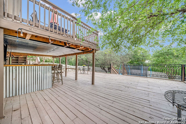 Listing photo id 4 for 13619 Mesa Point
