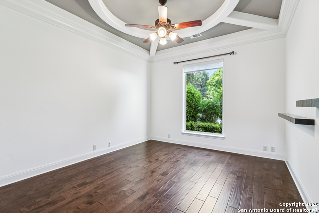 Image 27 of 91 For 6327 Almeria Cir