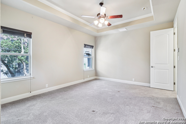 Image 46 of 91 For 6327 Almeria Cir