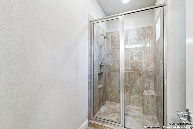 Image 49 of 91 For 6327 Almeria Cir