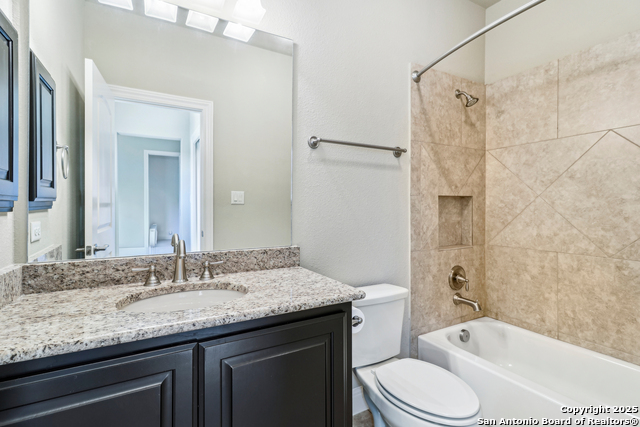 Image 53 of 91 For 6327 Almeria Cir