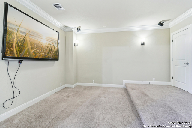 Image 61 of 91 For 6327 Almeria Cir