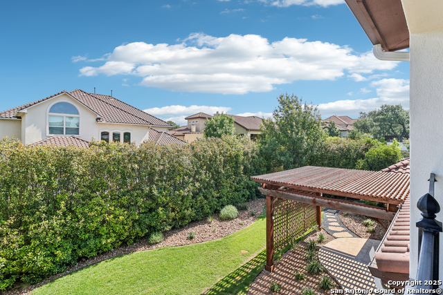 Image 69 of 91 For 6327 Almeria Cir