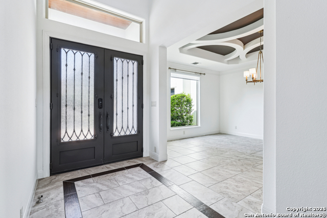 Image 7 of 91 For 6327 Almeria Cir