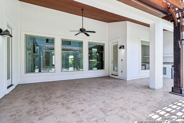Image 71 of 91 For 6327 Almeria Cir