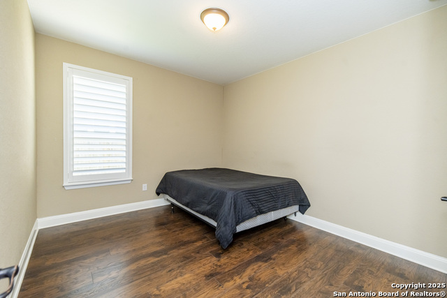Listing photo id 20 for 3308 Ashleys