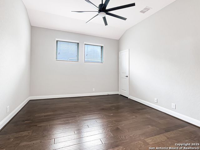 Listing photo id 13 for 1627 Sun Canyon