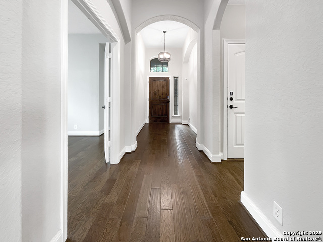 Listing photo id 7 for 1627 Sun Canyon