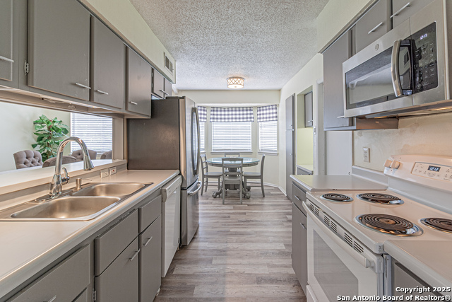 Image 11 of 56 For 5718 Ponderosa Dr